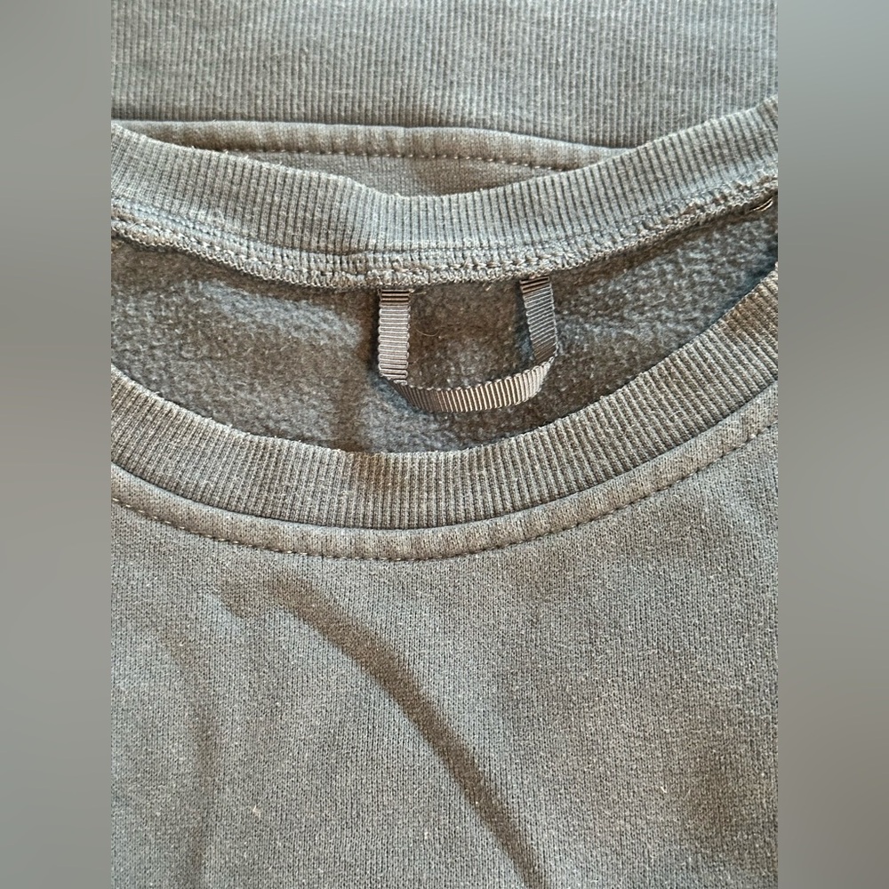 Sz 6 Lululemon Back To It Crew sweatshirt in Astro Blue pockets - Picture 9 of 11